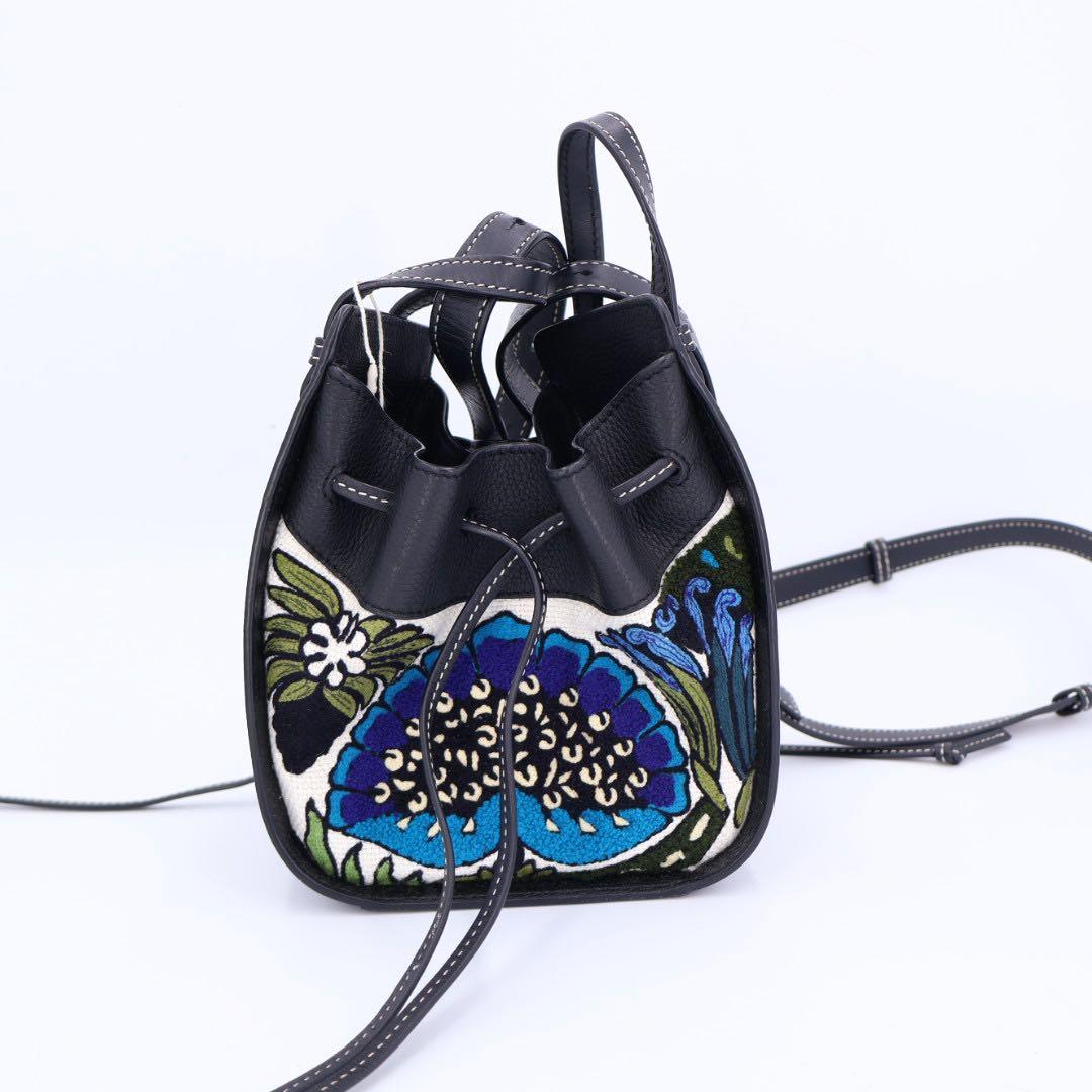 ロエベ LOEWE ハンモックミニ ハンドバッグ ウィリアム・ド・モーガン/刺繍 黒×白×ブルー ソフトグレインカーフ×キャンバス 美品