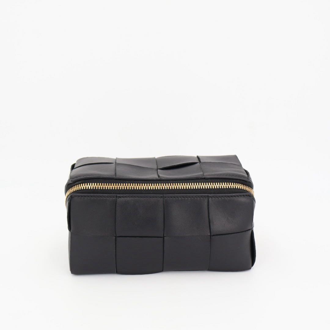 ボッテガ·ヴェネタBOTTEGA VENETA ヴェネタ ジップアップ ウォッシュ バッグ