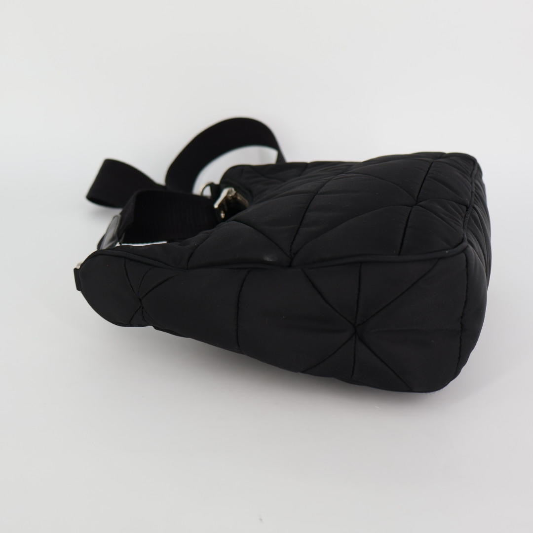 プラダ PRADA 1BC151 斜め掛け ショルダーバッグ NERO ブラック レディース 美品