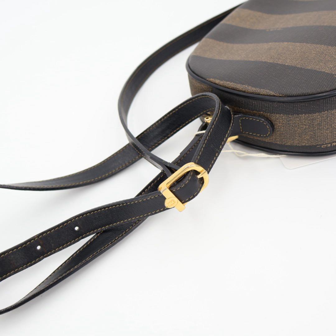 フェンディ Fendi ペカン柄 カメラバッグ ショルダーバッグ