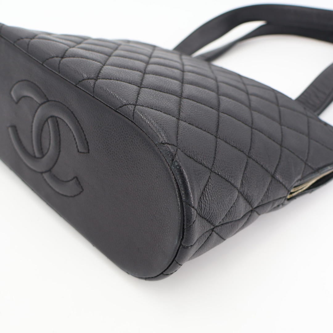 シャネル CHANEL マトラッセ キャビアスキン ショルダーバッグ