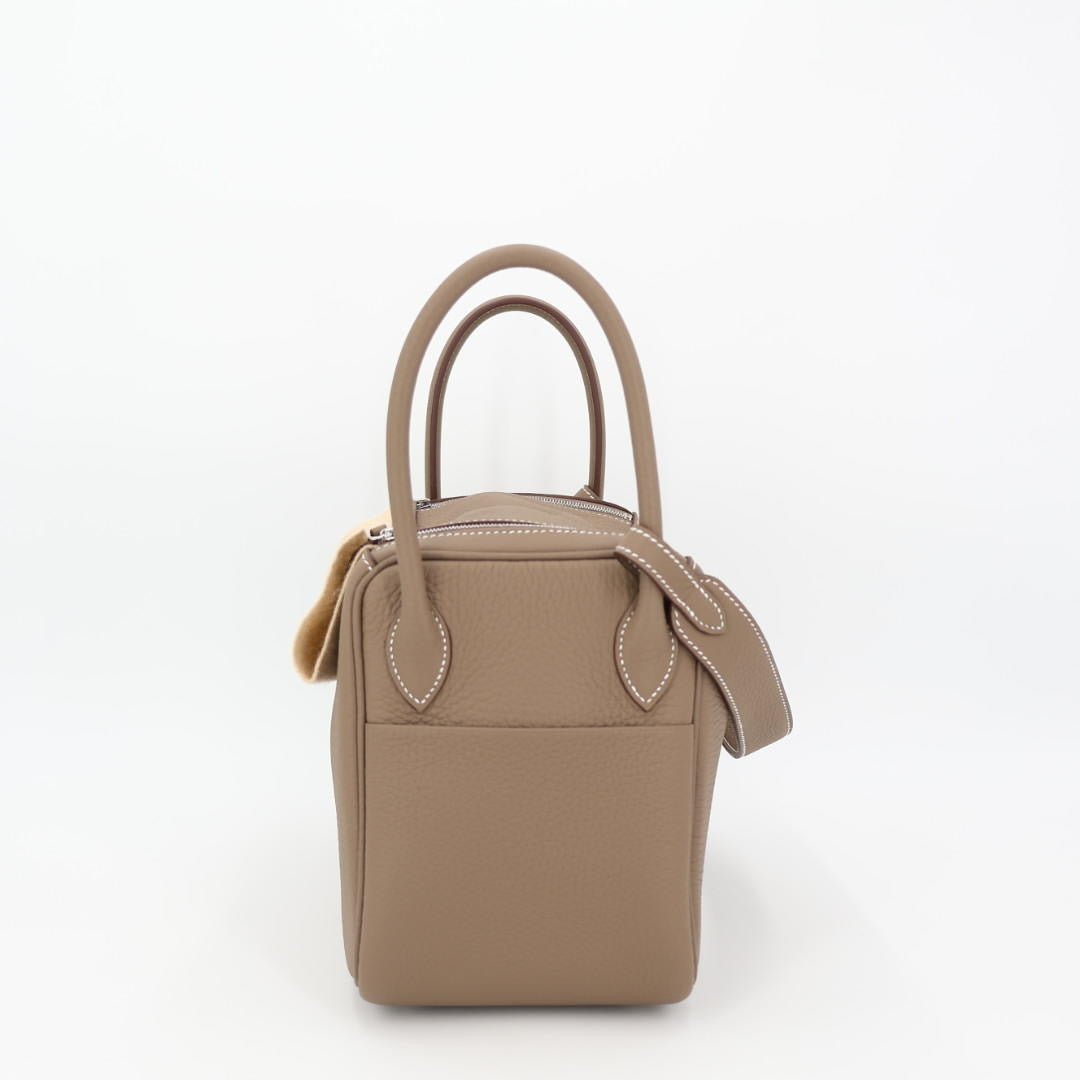 エルメス HERMES リンディ 26 エトゥープ トリヨンクレマンス シルバー金具