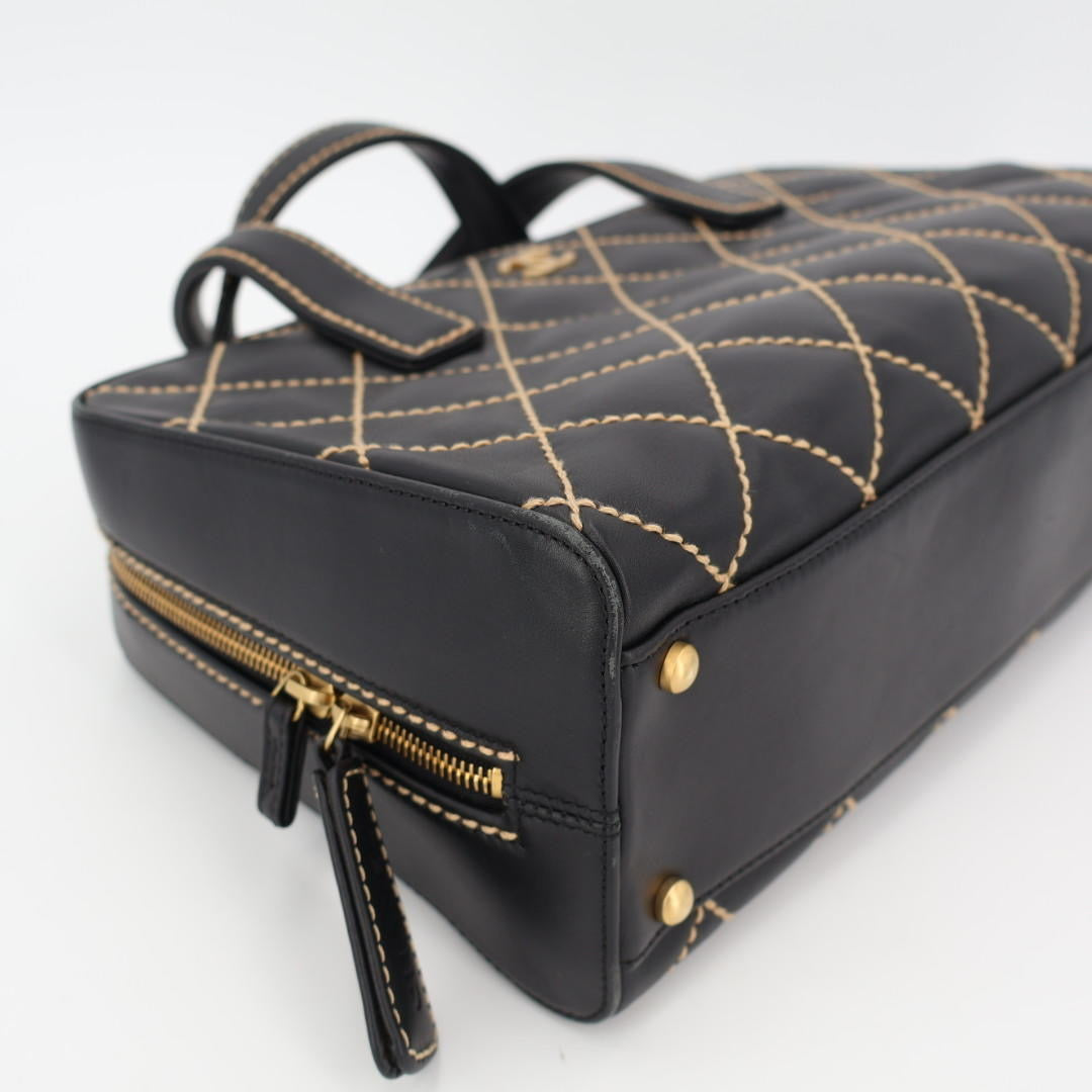 シャネル CHANEL ワイルドステッチ トートバッグ レディース