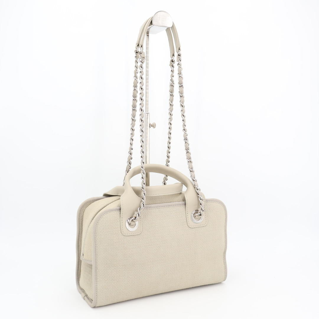 シャネル CHANEL ドーヴィル ボーリングバッグ