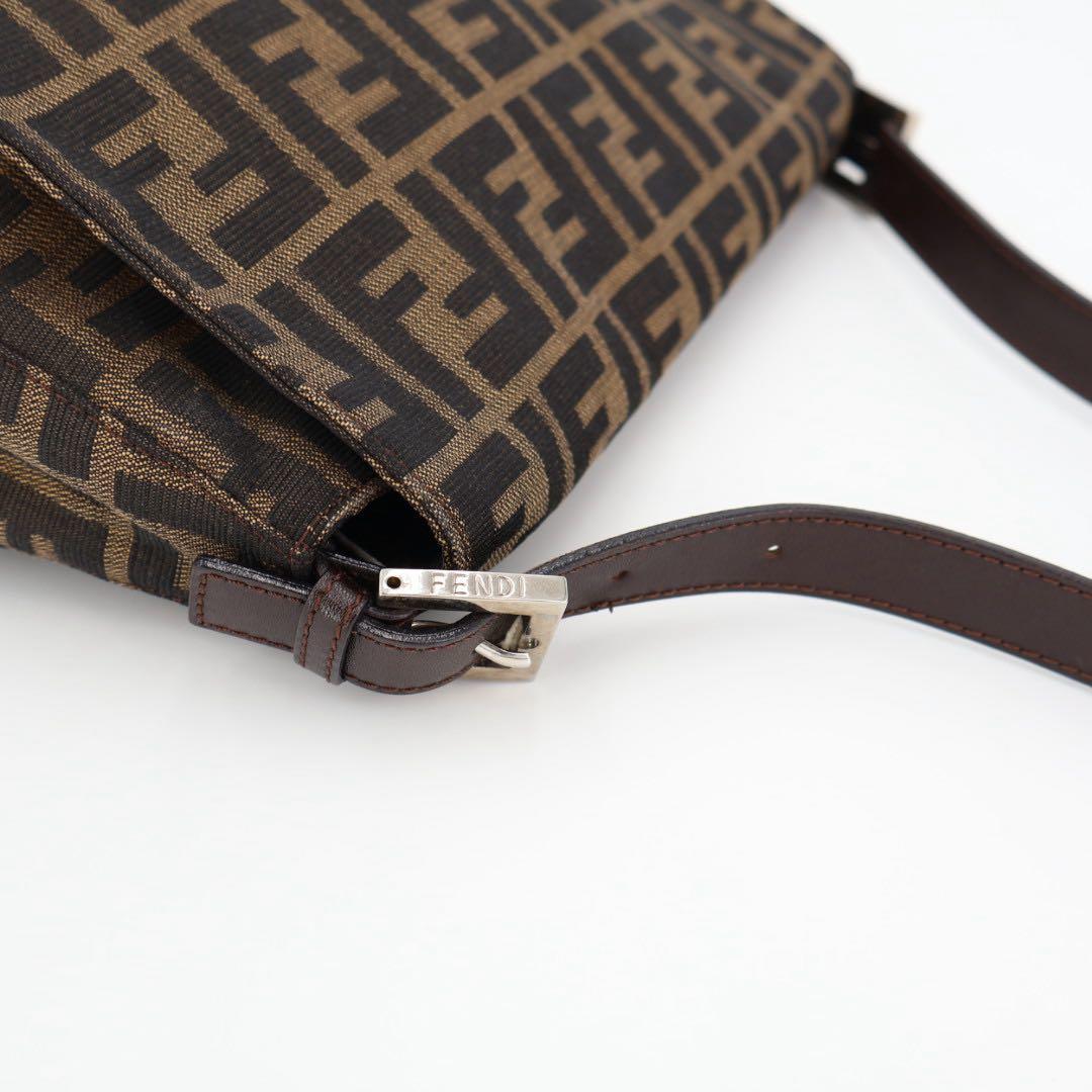 フェンディ Fendi ズッカ マンマバケット ハンドバッグ