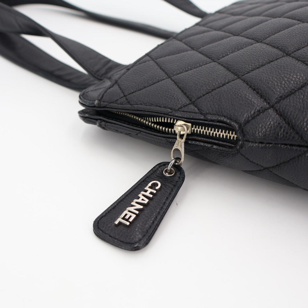 シャネル CHANEL マトラッセ キャビアスキン ショルダーバッグ