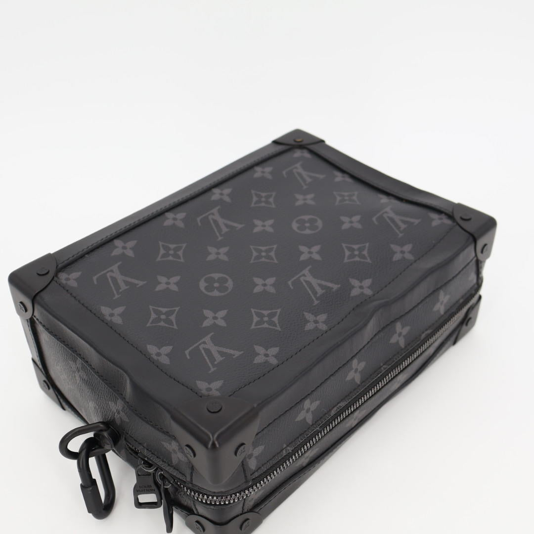 ルイヴィトン LOUIS VUITTON　モノグラム エクリプス ソフトトランク ショルダー バッグ ブラック M44730