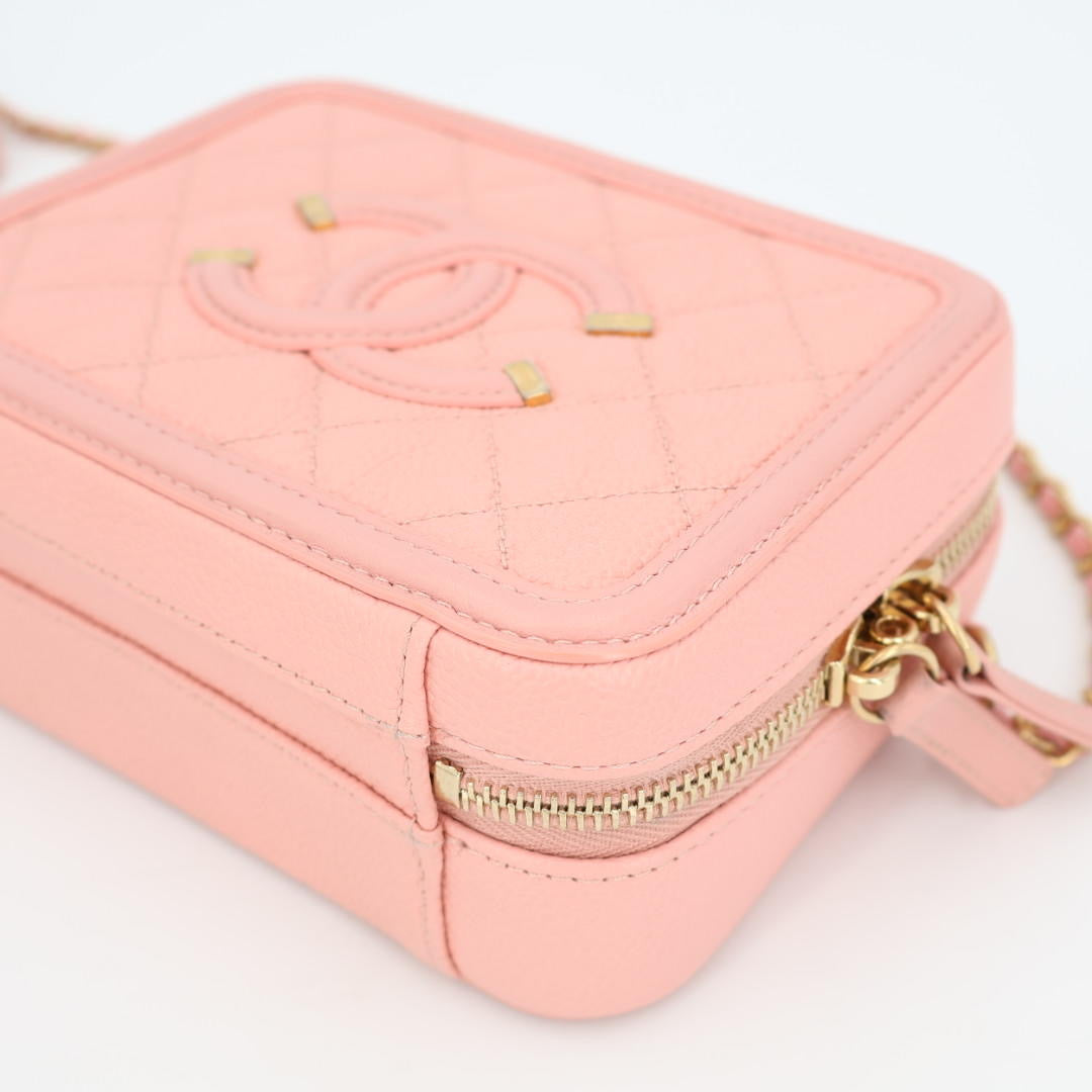 シャネル CHANEL CCフィリグリーヴァニティーケース