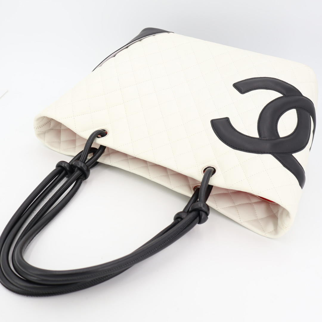シャネル CHANEL カンボンライントートバッグ トートバッグ バッグ レザー レディース ホワイト系 / ブラック系 ホワイト ブラック