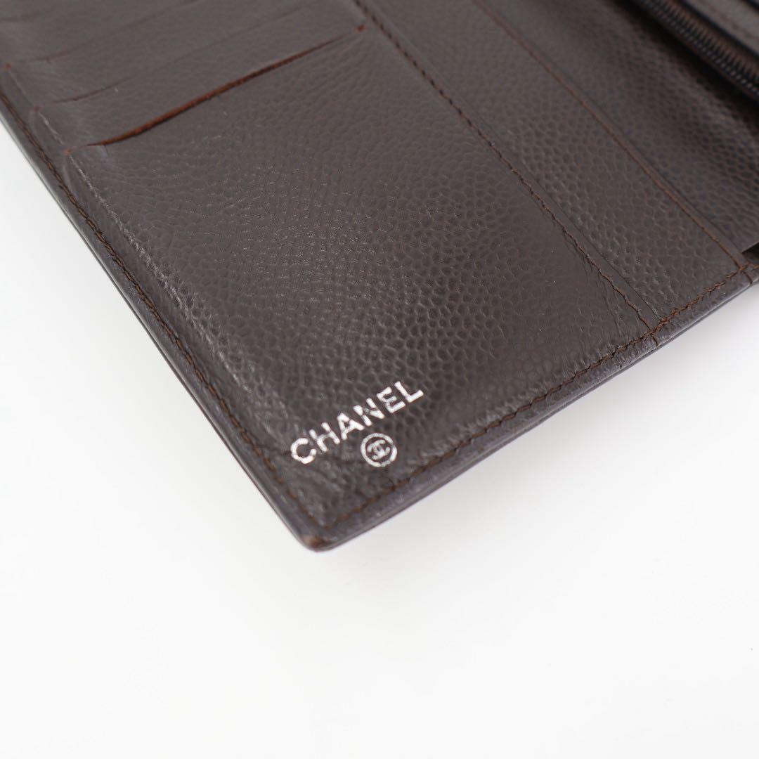 シャネル CHANE ココマーク A48651 レディース キャビアスキン 長財布（二つ折り）