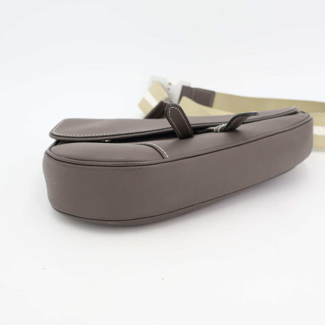 ディオール DIOR SADDLE サドル ボディバッグ レザー ダークネイビー