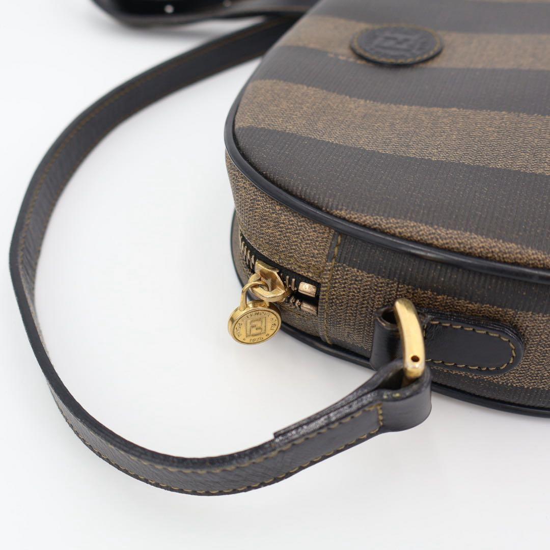フェンディ Fendi ペカン柄 カメラバッグ ショルダーバッグ