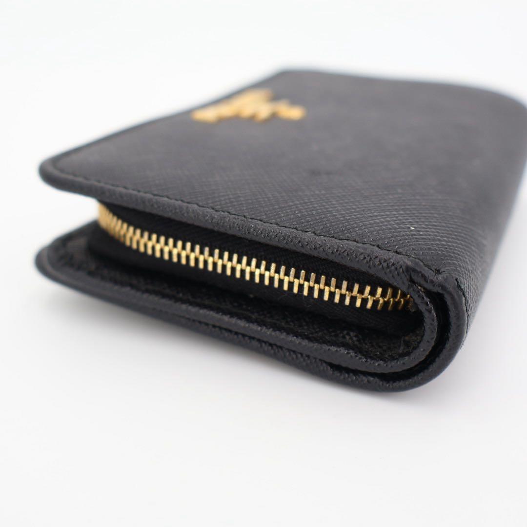 プラダ PRADA 折財布 サイフ SAFFIANO METAL 1ML225 QWA NERO ブラック F0002 2つ折財布
