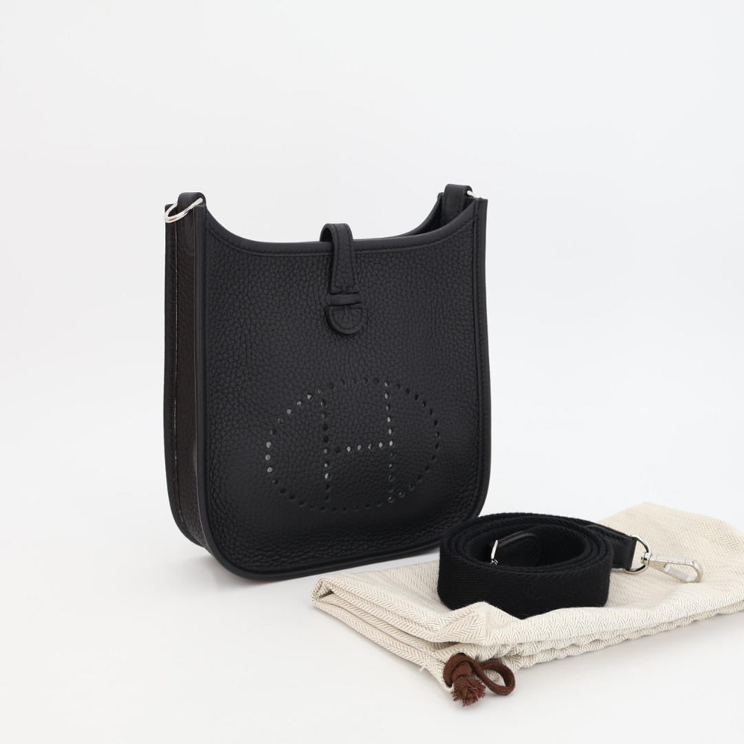 エルメス HERMES エヴリンTPM B刻 ブラック シルバー金具 トリヨンクレマンス レディース ショルダーバッグ 美品