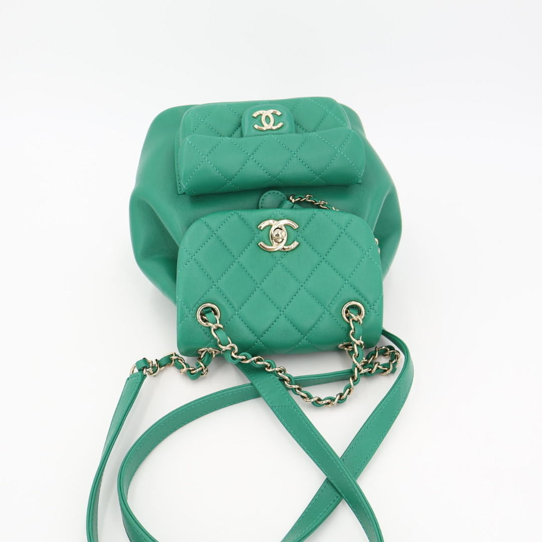 シャネル CHANEL マトラッセ チェーン バックパック リュック 緑 AS2908 レディース ラムスキン リュック・デイ