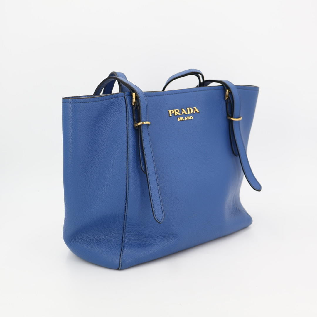 プラダ PRADA トートバッグ　レザー　ブルー