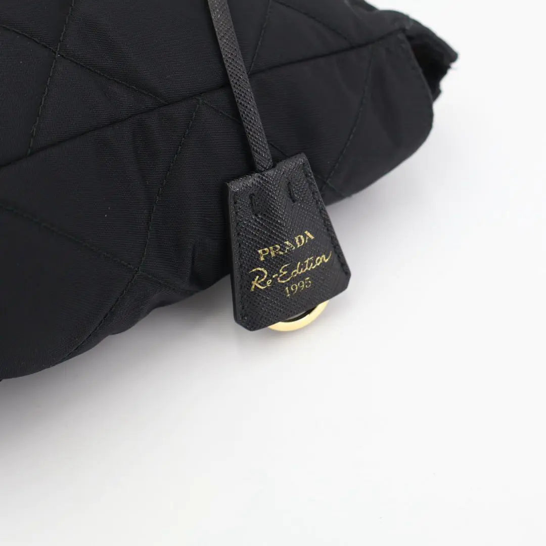 プラダ PRADA ナイロン ゴールドチェーンバッグ ブラック