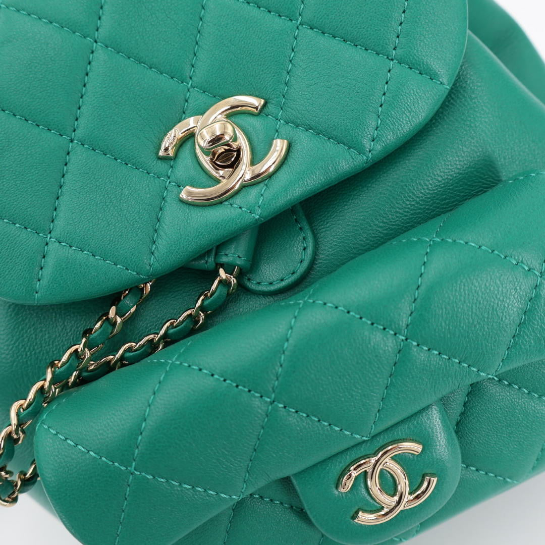 シャネル CHANEL マトラッセ チェーン バックパック リュック 緑 AS2908 レディース ラムスキン リュック・デイ