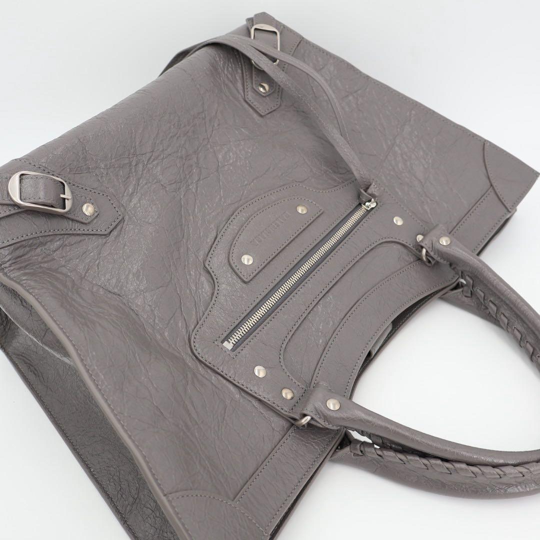 バレンシアガ BALENCIAGA ハンドバッグ ショルダーバッグ ネオクラシックＭ レザー グレー レディース 702502