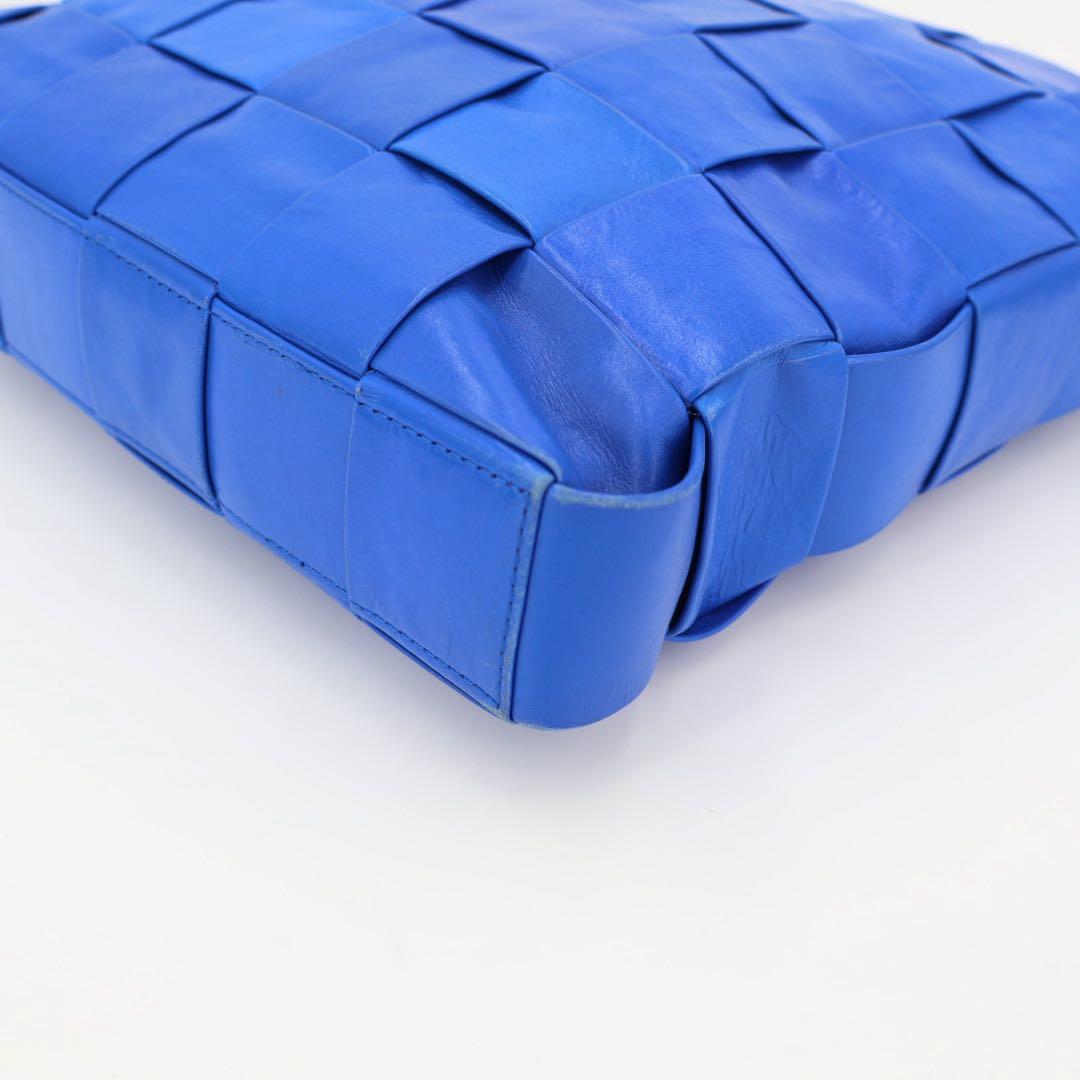 ボッテガ・ヴェネタ Bottega Veneta カセット レディース,メンズ レザー ショルダーバッグ