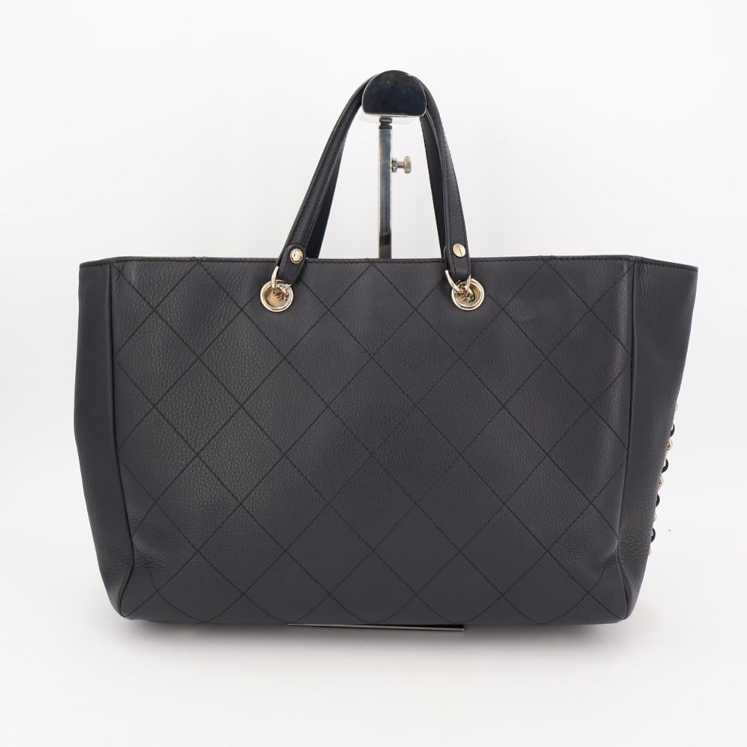 シャネル CHANEL ショッピングバッグ 2way チェーンショルダーバッグ バッグ レディース ブルスキン ブラック × ゴールド金具