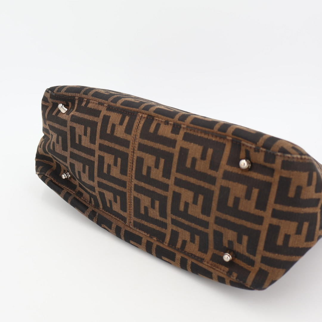 フェンディFENDI ハンドバッグ ズッカ柄 レディース 中古
