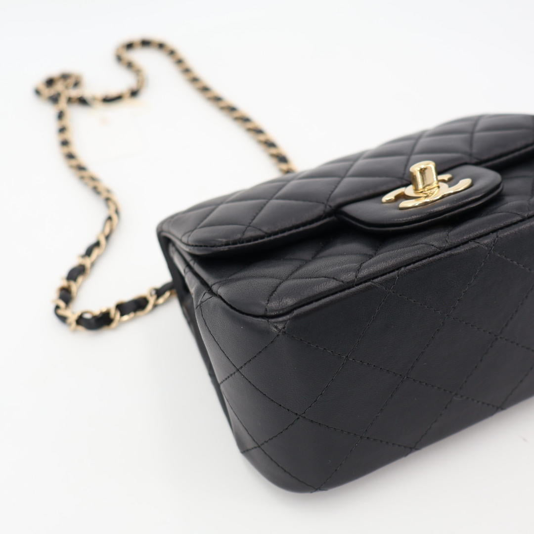 シャネル CHANEL ミニフラップバッグ チェーンショルダー 2019SS マトラッセ A35200 黒 ゴールド金具 ラムスキン レディース 美品