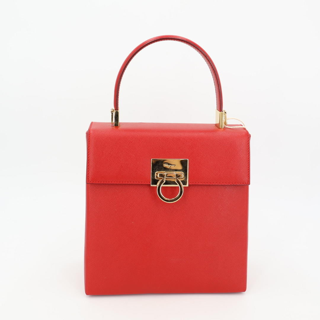 フェラガモ Salvatore Ferragamo ガンチーニ レザー 2way ショルダーバッグ レッド