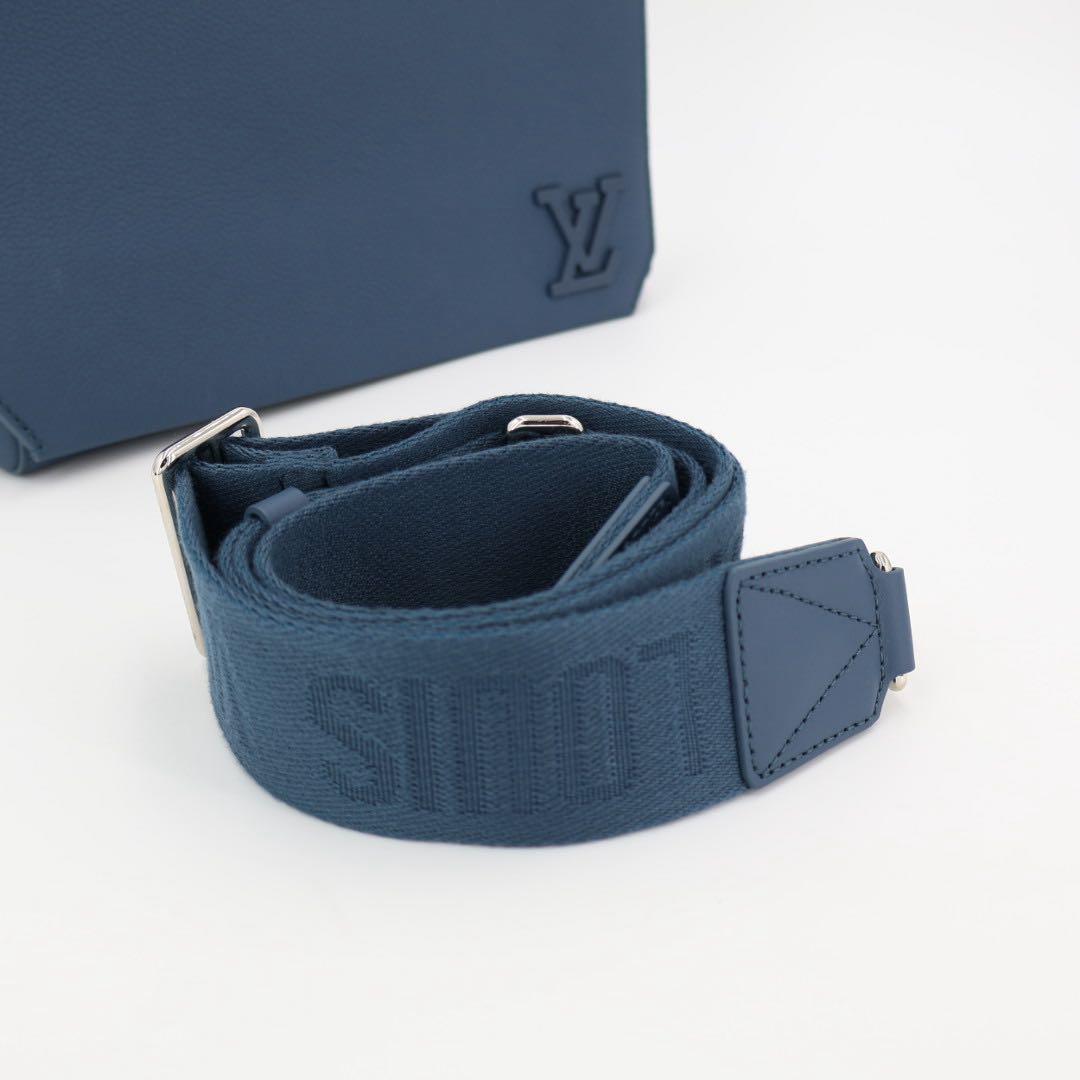ルイヴィトン LOUIS VUITTON アエログラム テイクオフメッセンジャー M21363 ショルダーバッグ