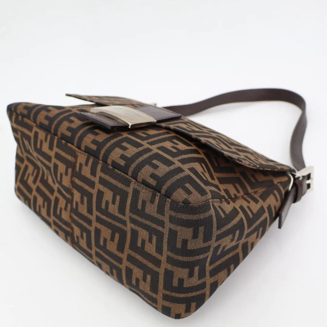 フェンディ FENDI ズッカ マンマバケット ショルダーバッグ ブラウン WS14195