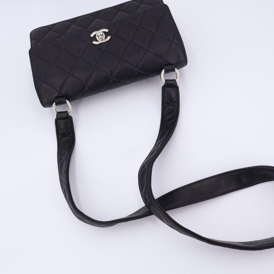 シャネル CHANEL ショルダーバッグ