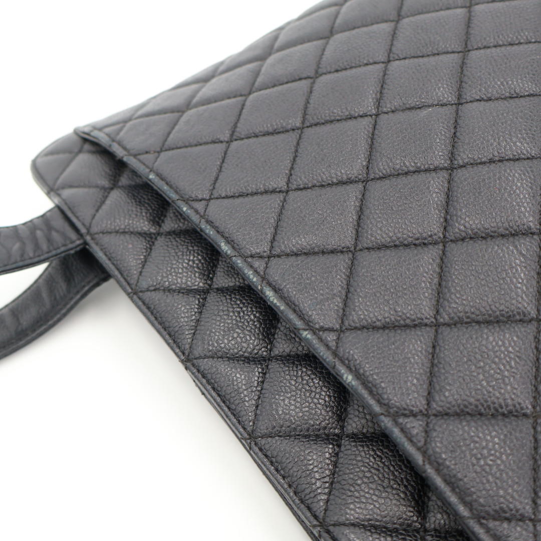 シャネル CHANEL マトラッセ キャビアスキン ショルダーバッグ