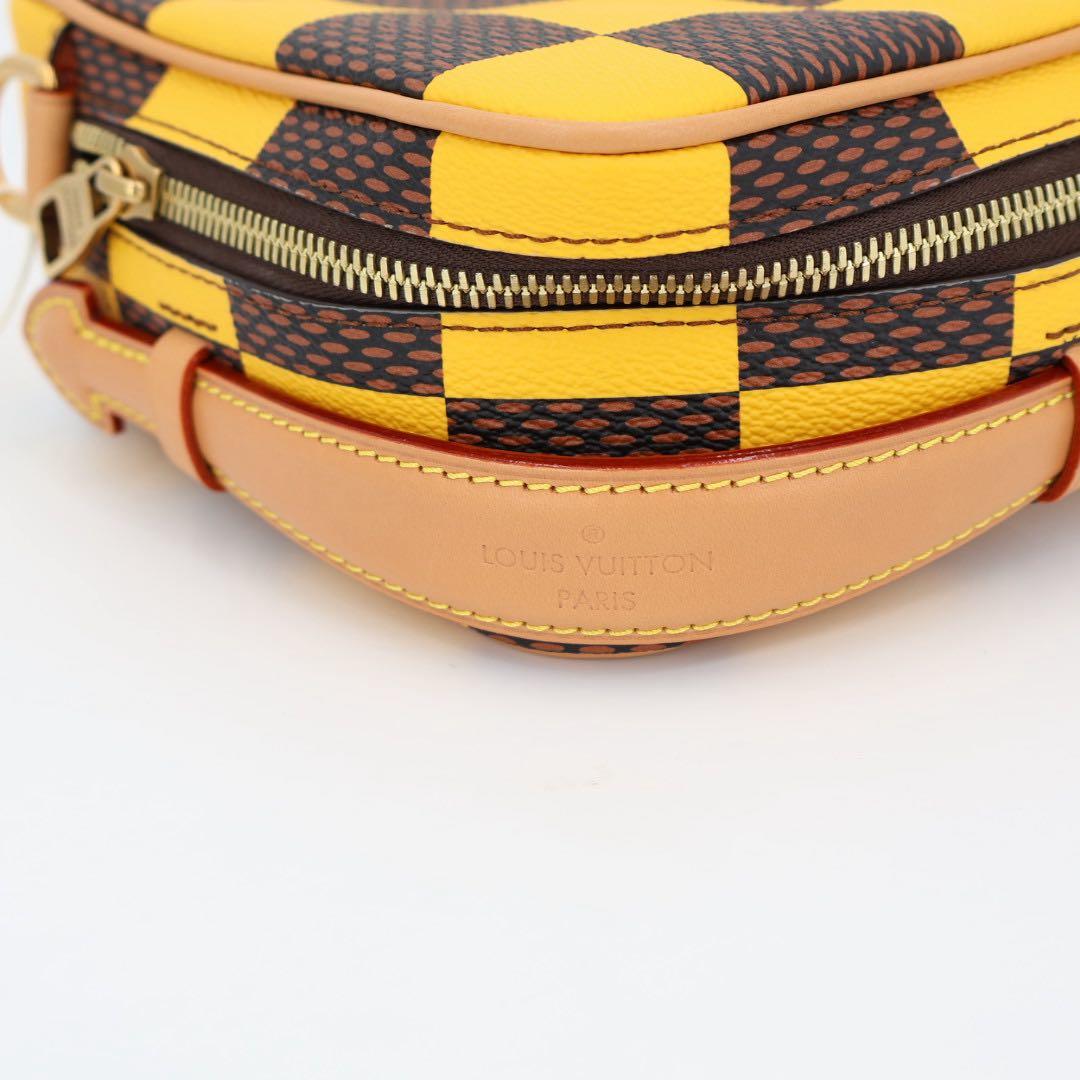 ルイヴィトン LOUIS VUITTON ショルダーバッグ ダミエ・ポップキャンバス チェス・メッセンジャー N40562 LOUIS VUITTON ハンドバッグ 美品