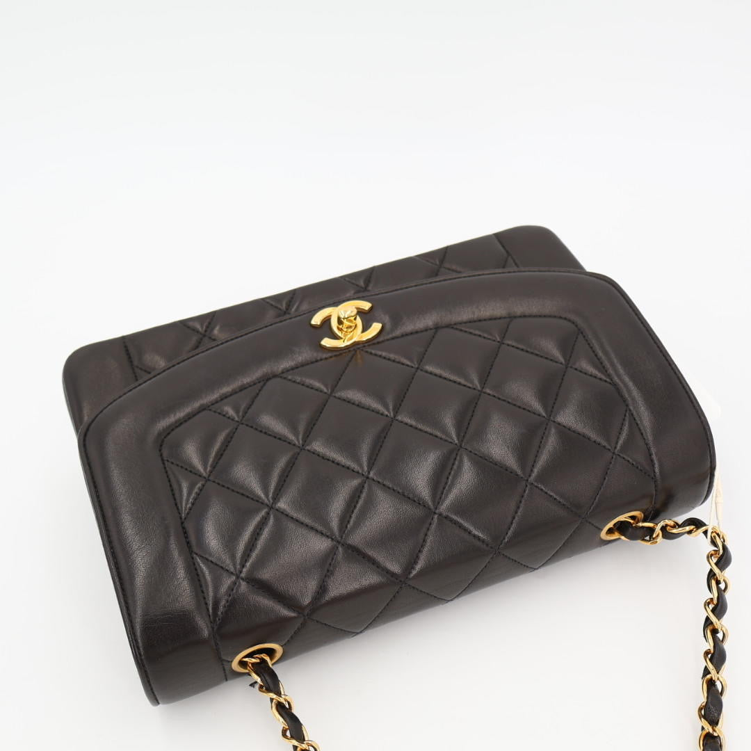 シャネル CHANEL マトラッセダイアナチェーンショルダーバッグ ショルダーバッグ ブラック ラムスキン