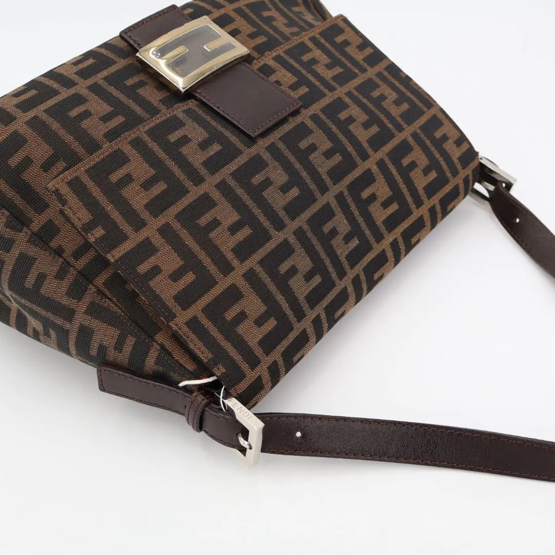 フェンディ FENDI ズッカ マンマバケット ショルダーバッグ ブラウン WS14195