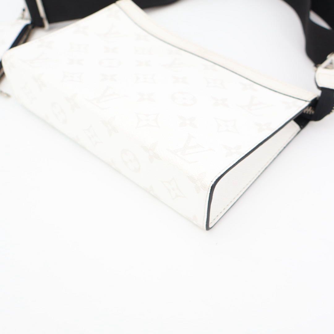 ルイ・ヴィトン LOUIS VUITTON ショルダーバッグ タイガラマ ガストン・ウェアラブル ウォレット M30935