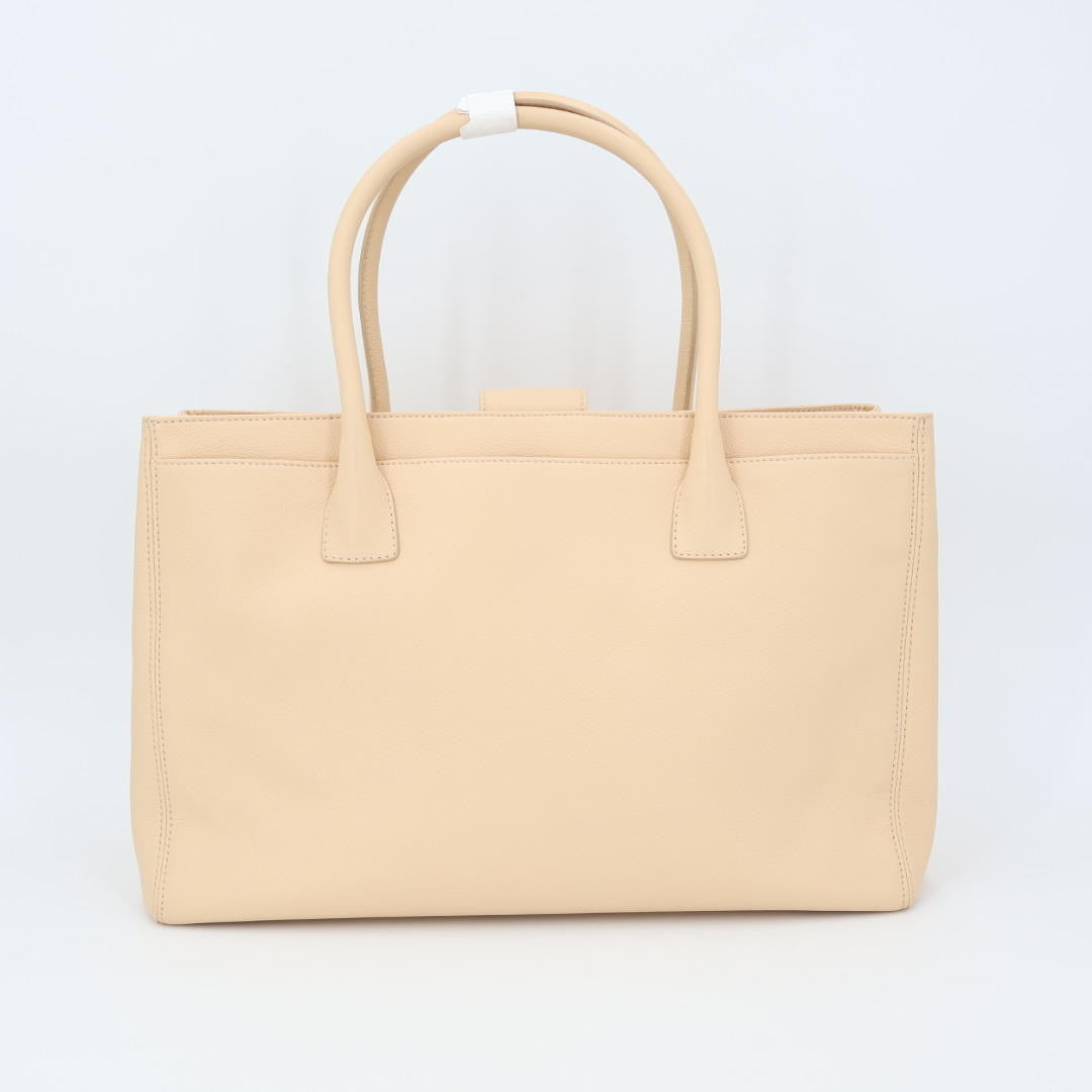 CHANEL シャネル エグゼクティブトート 2WAY ベージュ ゴールド金具 レディース キャビアスキン トートバッグST付 12番台