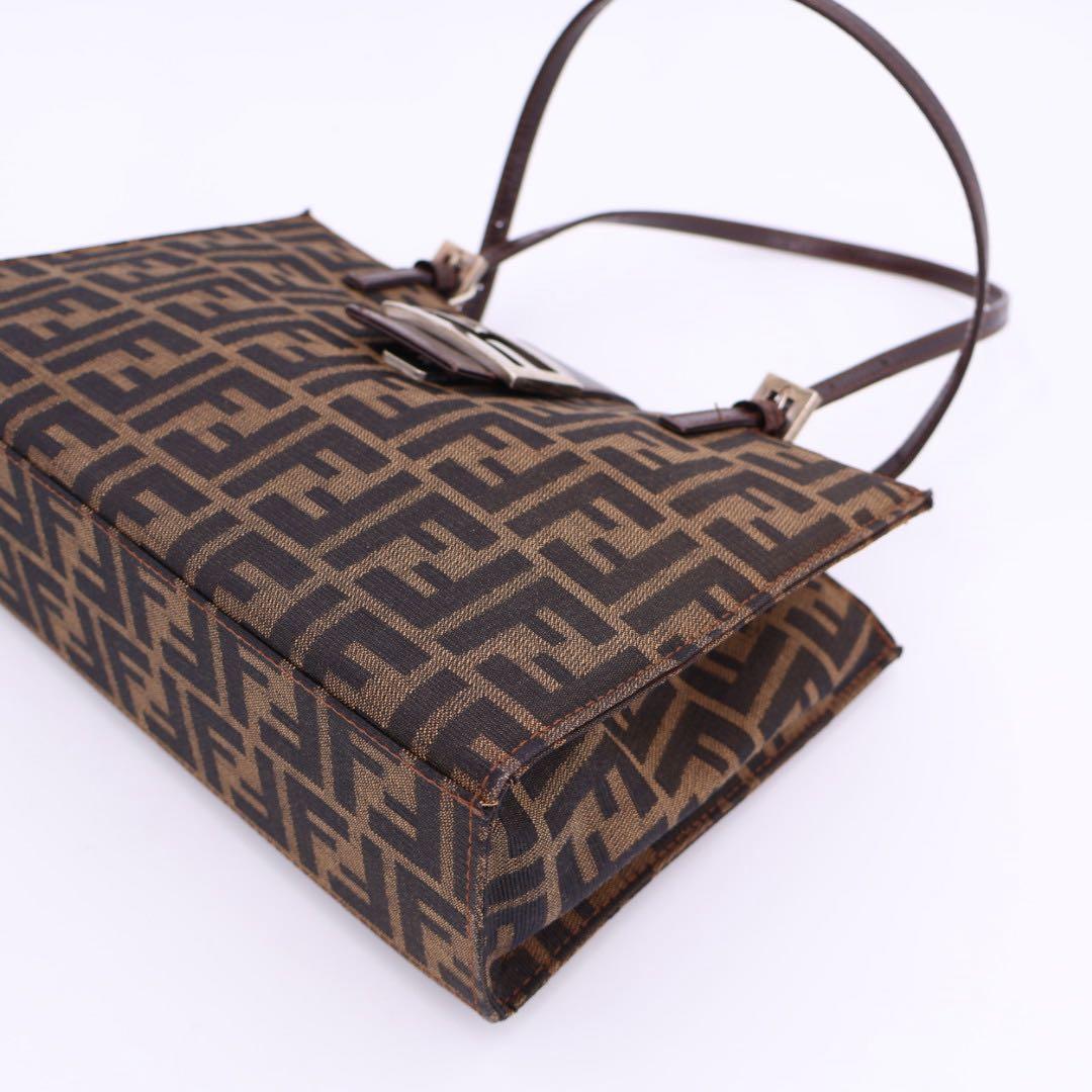 フェンディ FENDI ズッカ柄 FF柄 ロゴ トートバッグ ハンドバッグ ブラウン系