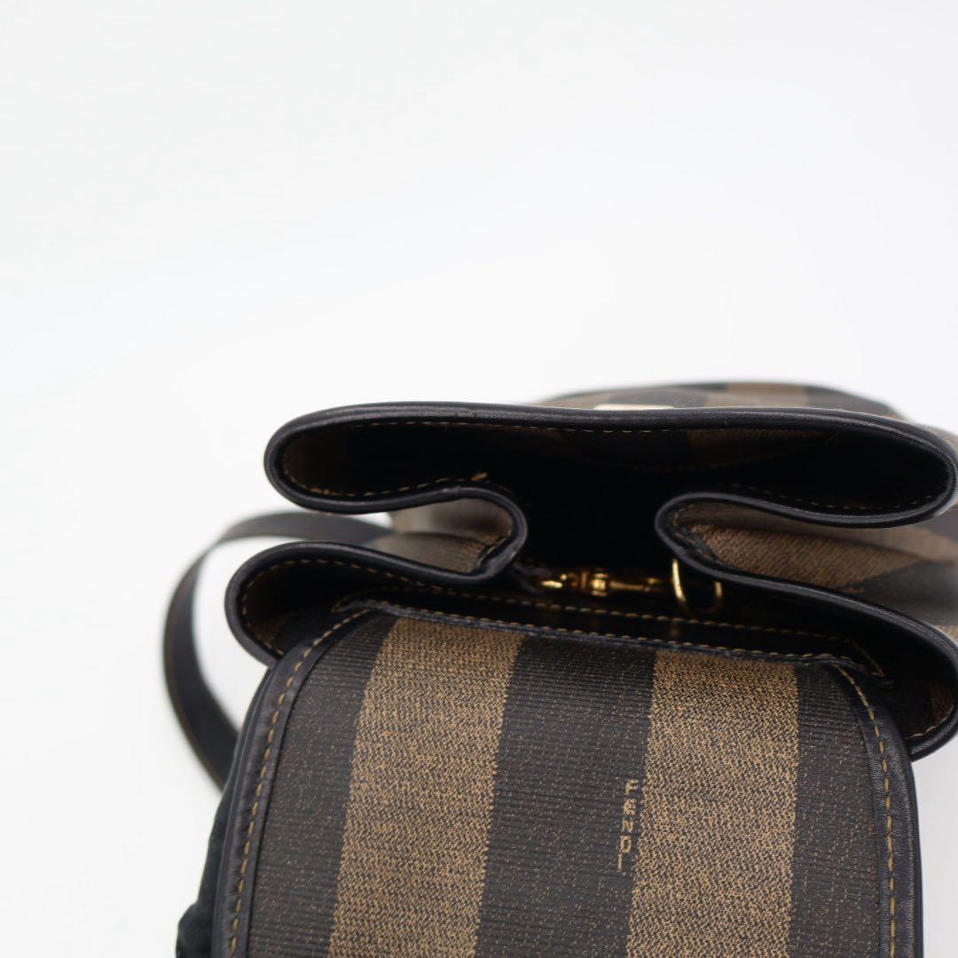 フェンディ Fendi ペカン柄 ボディバッグ ショルダーバッグ