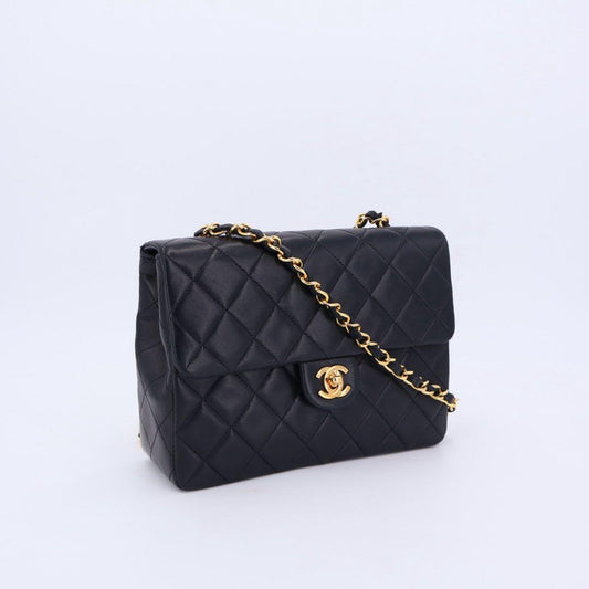 シャネル CHANEL ミニマトラッセ ラムスキン シングルフラップ シングルチェーンバッグ
